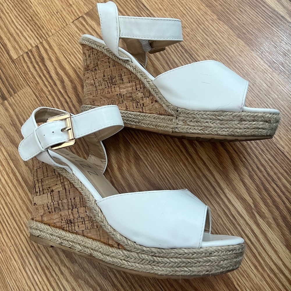 Mizz wedges